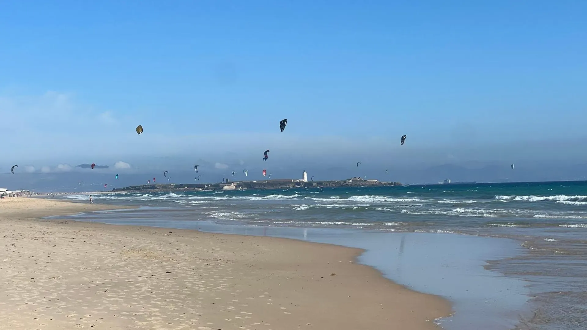 Apartamento Primera Linea De La Playa, Tarifa Apartment